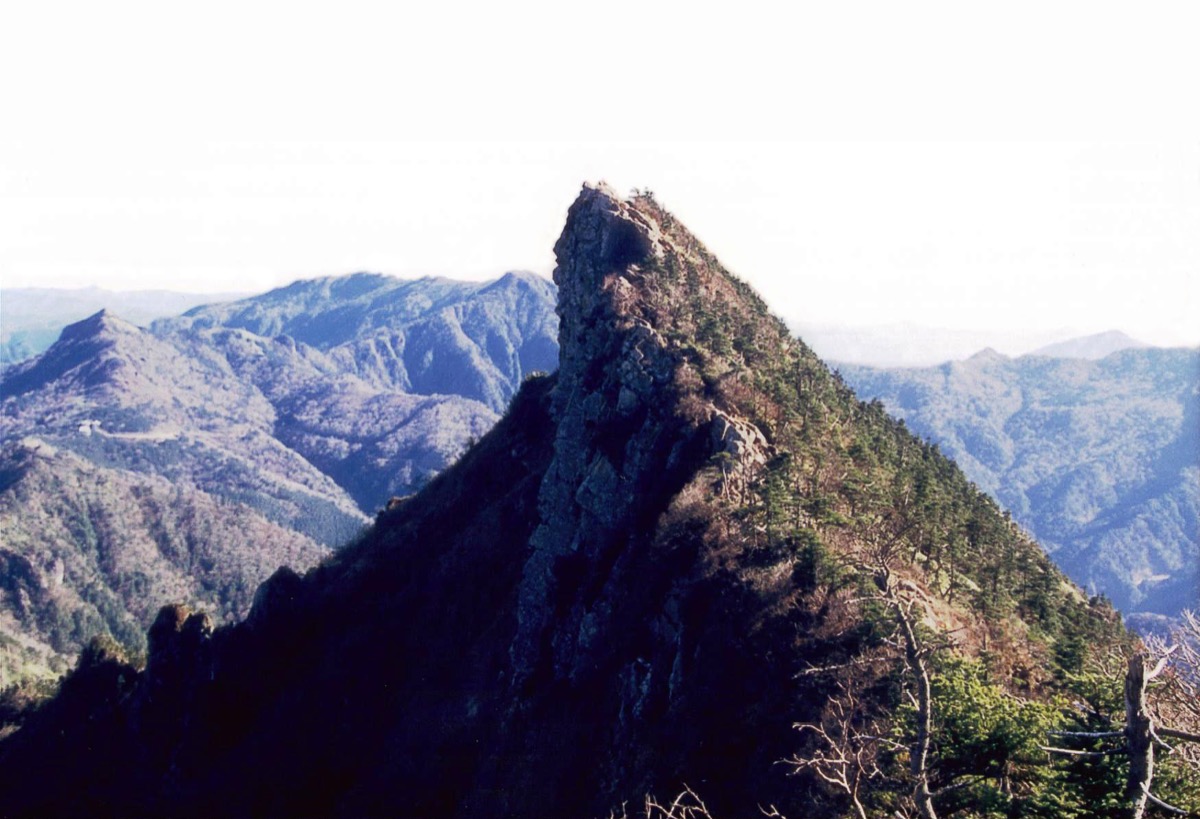 石鎚山