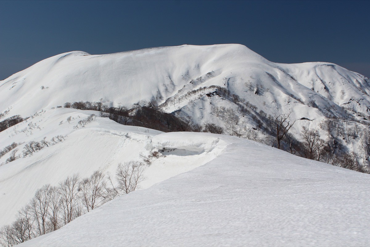能郷白山